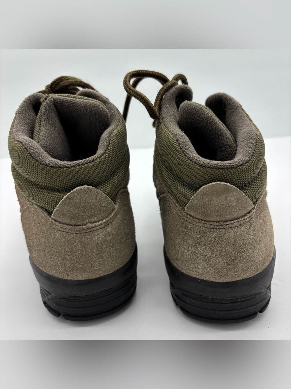 Vasque Alpha Hiking Boots - Picture 3 of 10